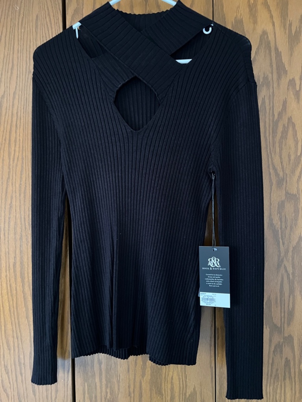 Rock & Republic Mineral Black Ribbed Sweater with Tag